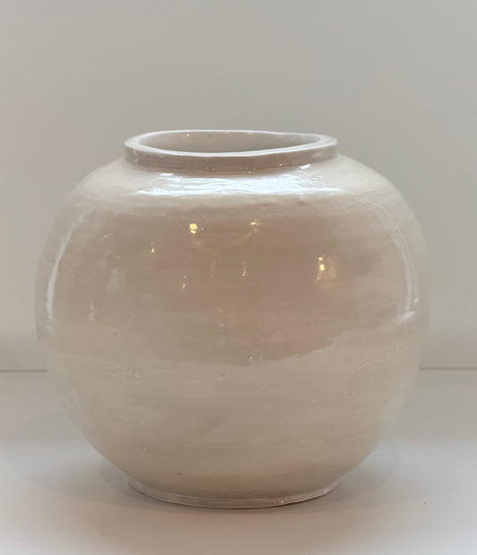Round Vase